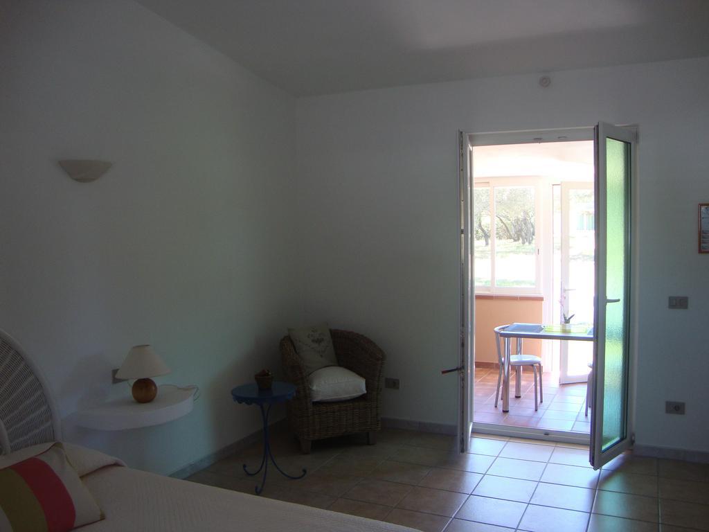 Camping Residence Chalet La Pomposa Terrazzoni Bonifacio (Corsica) Quarto foto